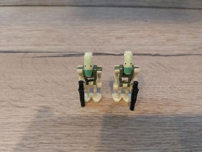 Figurines type lego 2 droides Kashyyyk star wars - photo numéro 3