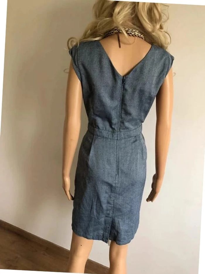 Robe bleue à manches courtes Lola Espeleta taille M jamais portée - photo numéro 7