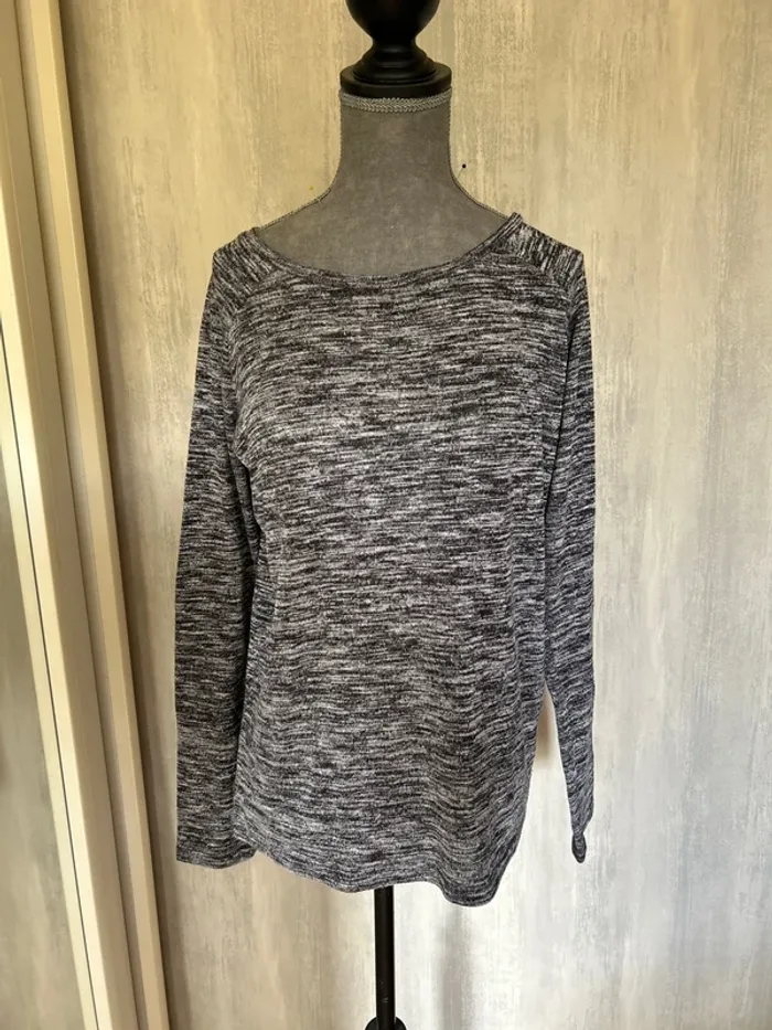 Pull léger gris