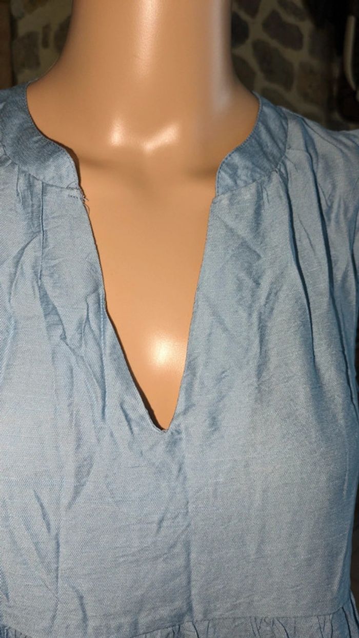 Robe 👗 plissée sans manche taille S/38 jamais porté - photo numéro 3