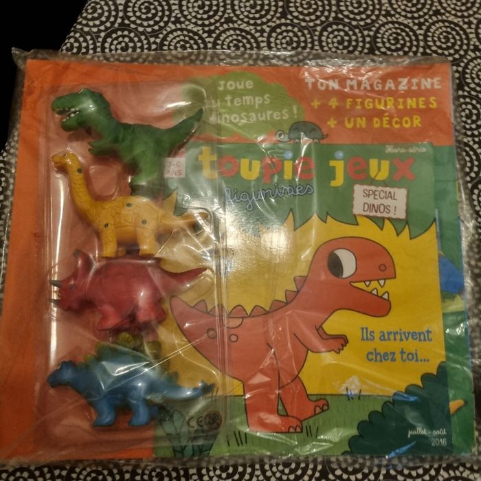 4 minis dinosaures 🎁 neuf 🎁