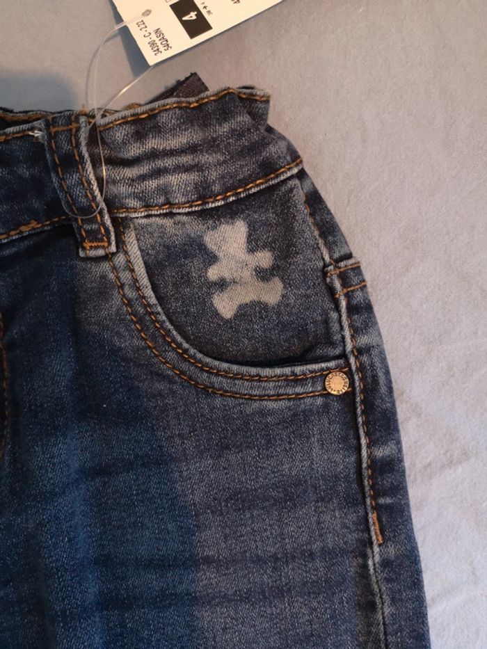 Jean neuf lulu Castagnette 4ans - photo numéro 3