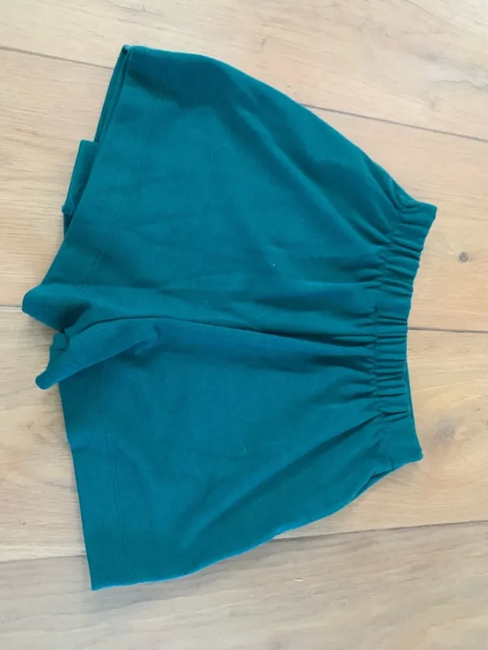 Jupe verte XXS - photo numéro 2