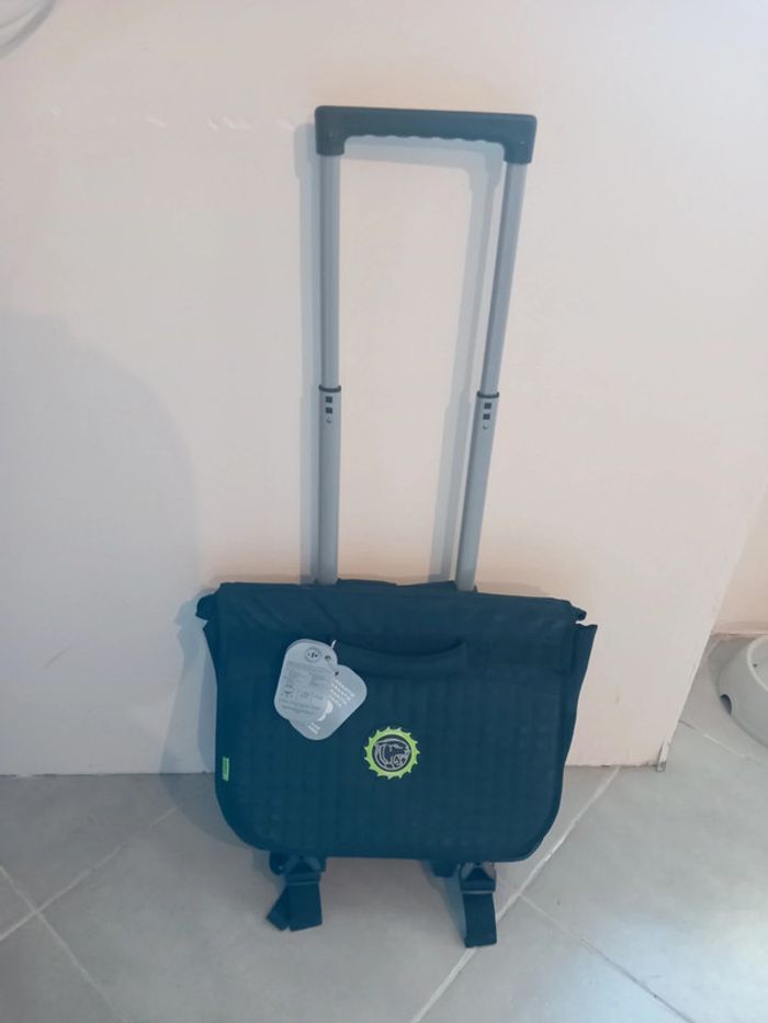 Cartable à roulettes