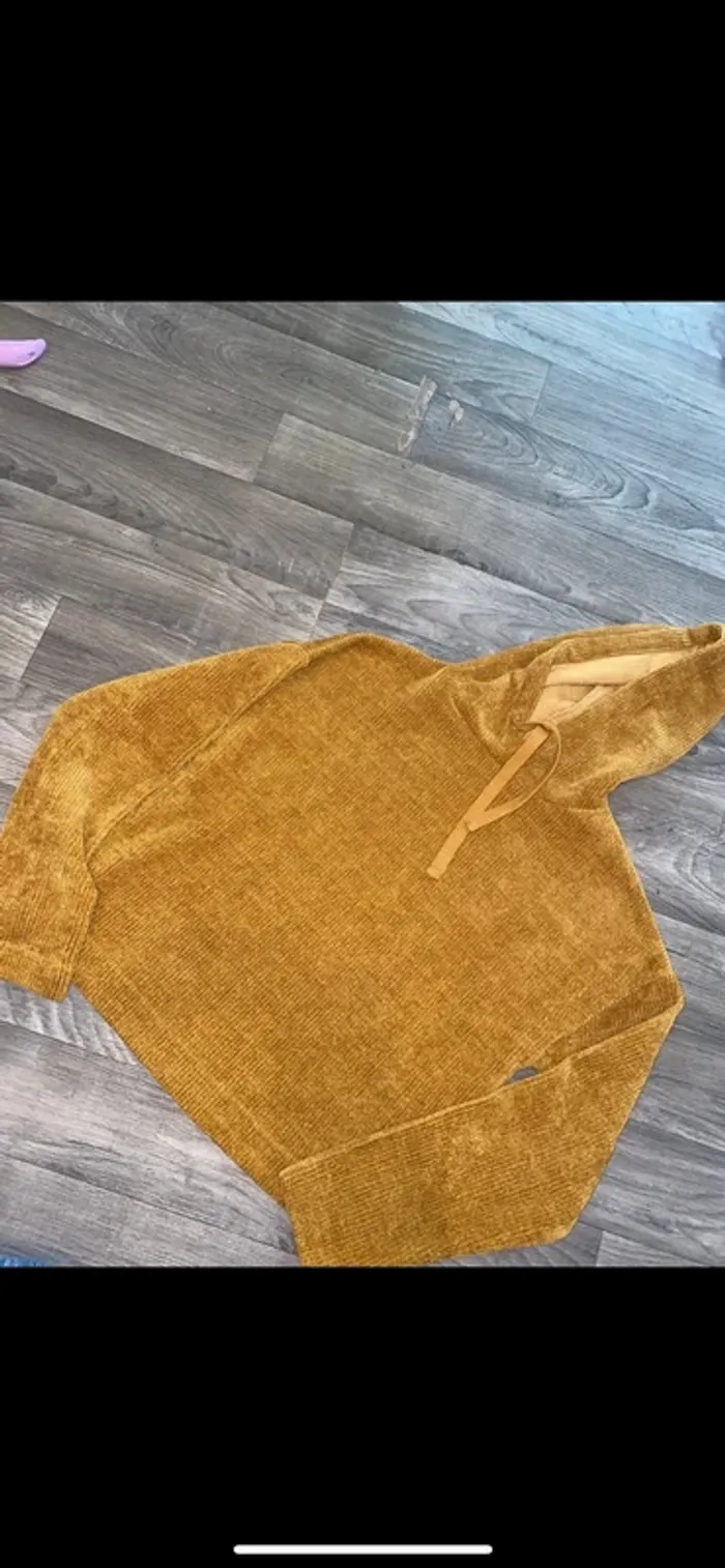 Pull à capuche