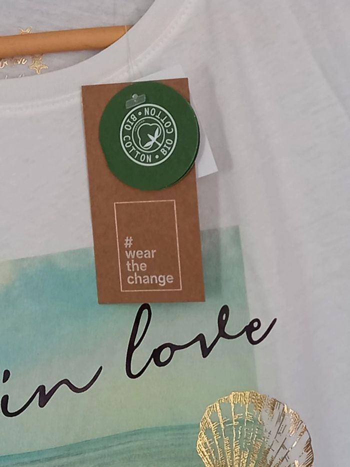 T-shirt femme - C&A - (M)  - Neuf avec étiquette - photo numéro 2