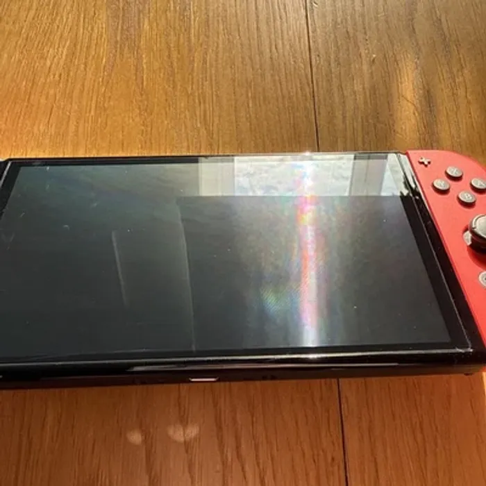 Nintendo Switch OLED - photo numéro 4
