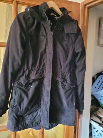 Manteau à capuche fourré intérieur et capuche Hollister xs
