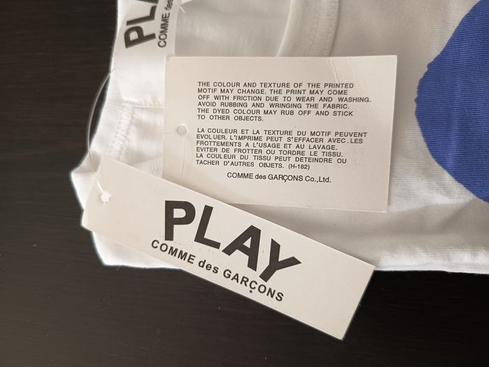 T-shirt comme des garçons. - photo numéro 7