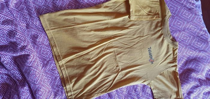 Tee shirt