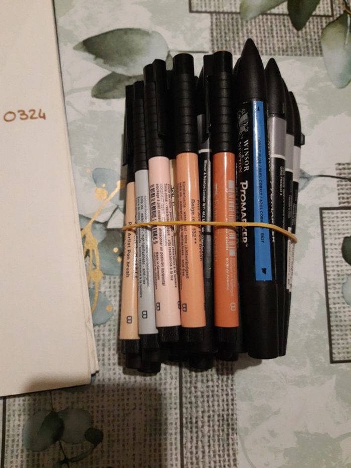 Lot feutres promarker Faber castel - photo numéro 3