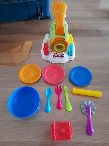 Play Doh La Fabrique à pâtes