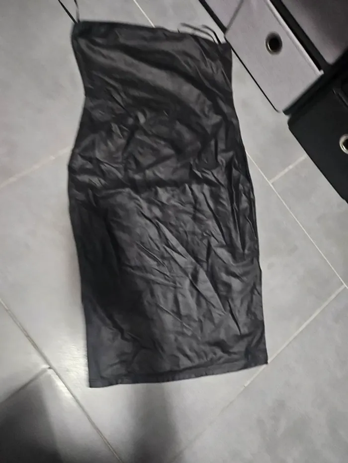 Robe  noir