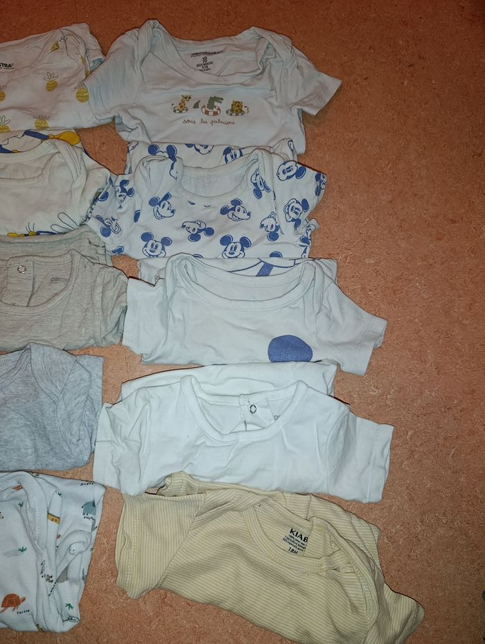 Lot 10 boddies manche courte bebe garçon
