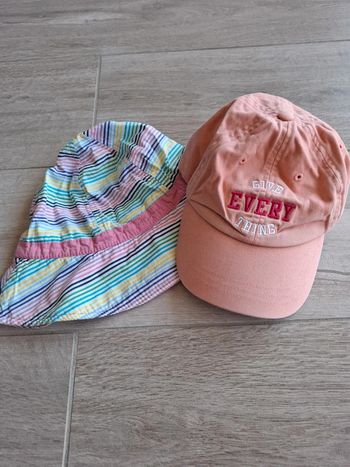 Lot chapeau casquette fille