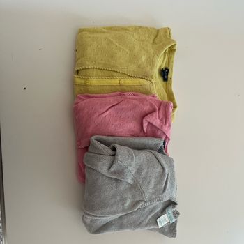 Lot 3 Gillet fille 24 mois