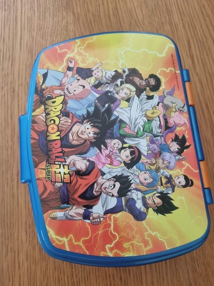 Boite à goûter dragon ball