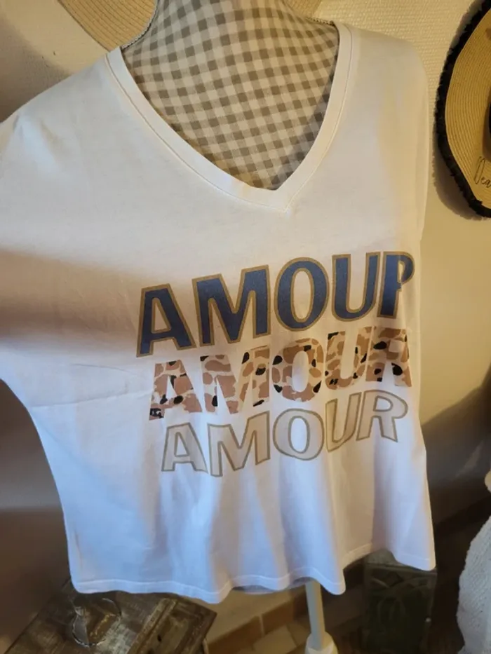 Tee-shirt - photo numéro 3