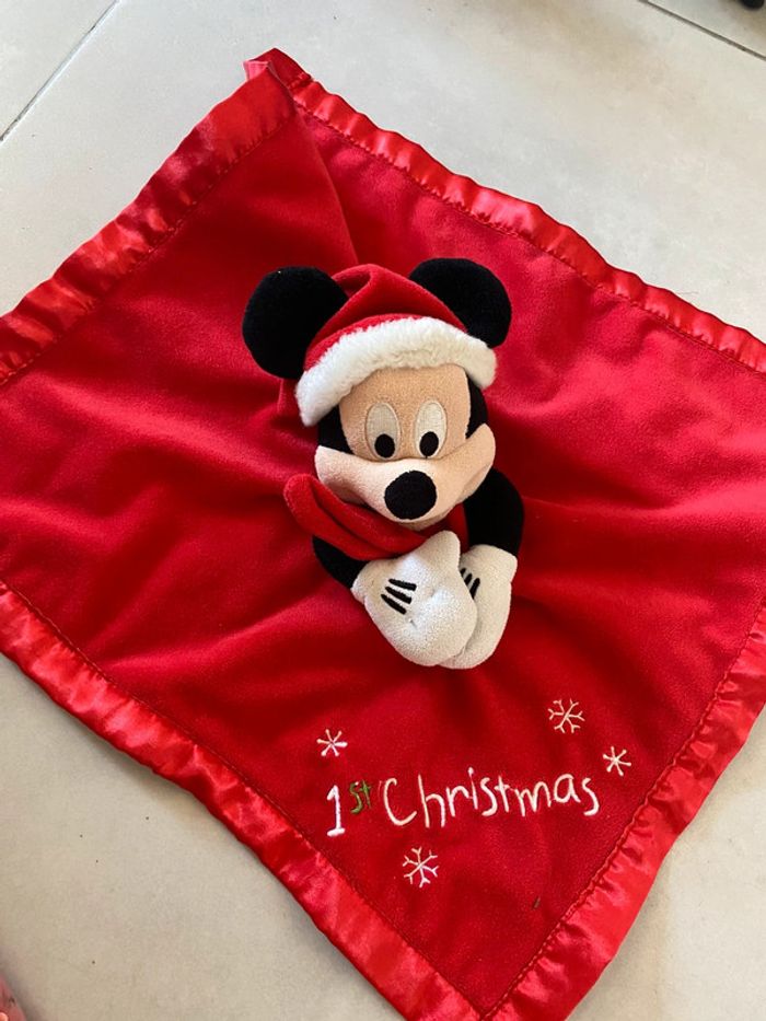 Peluche doudou mickey