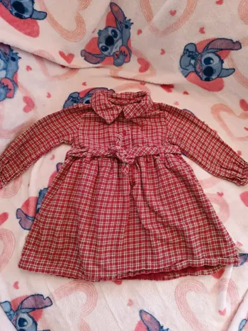 Robes motif carreaux taille 9M