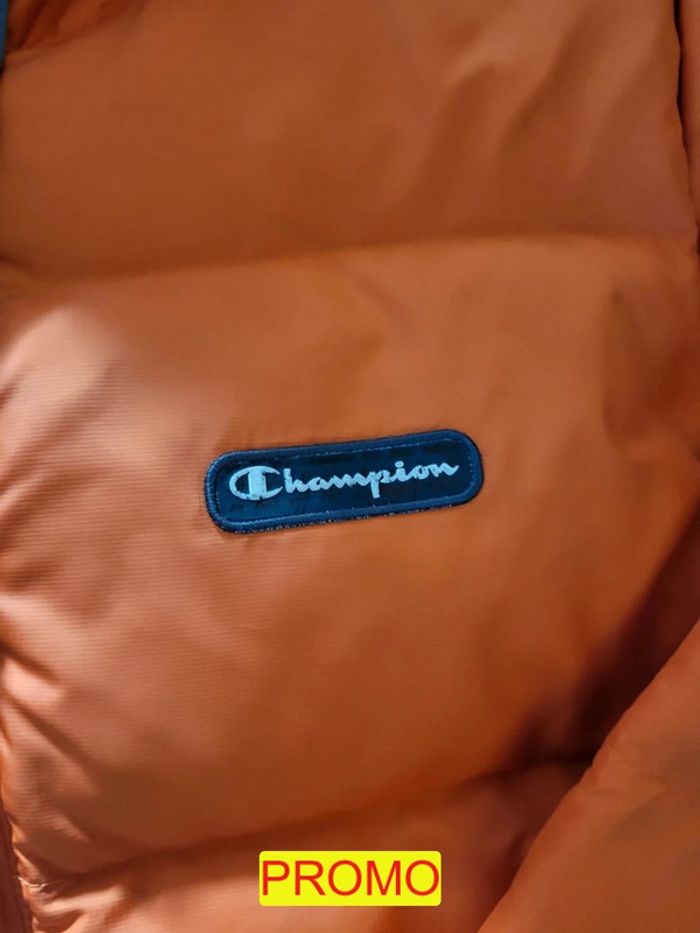 Jolie doudoune Champion enfant Taille 10 ans Ref 10IT025 - photo numéro 2