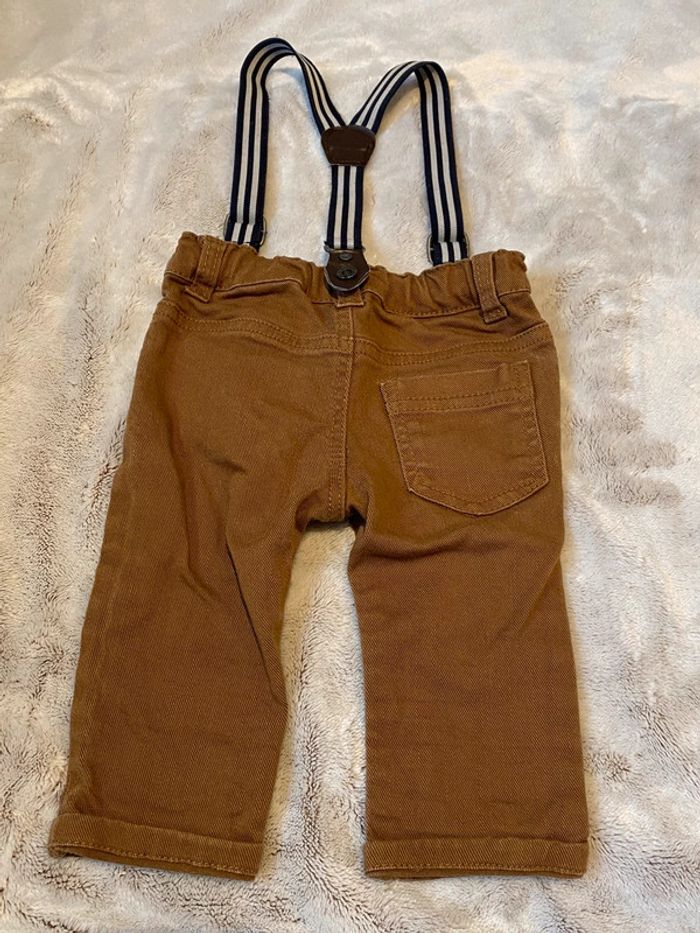 Pantalon avec bretelles 6 mois - photo numéro 4
