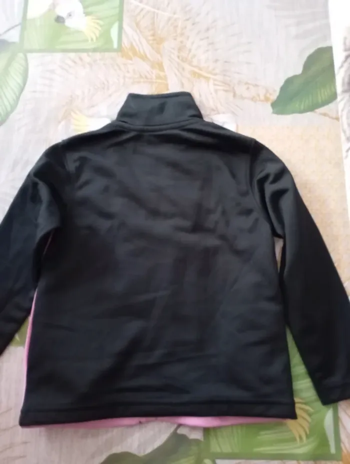 Lot de 2 survêtements neuf taille 4 ans (10 euros les 2)(314) - photo numéro 7