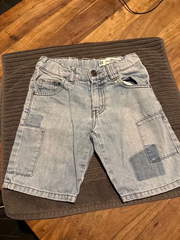 Short jeans clair