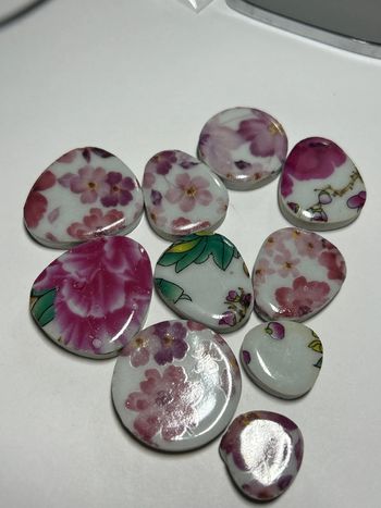 A754, déstockage cabochons