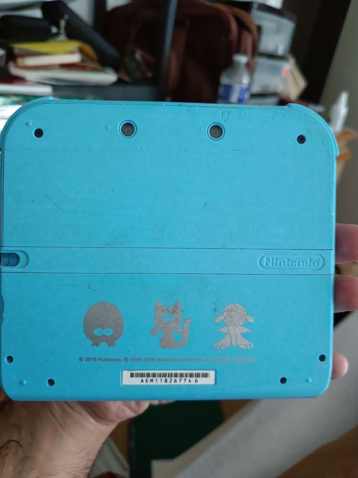 Nintendo 2ds édition limitée pokemon avec 28 jeux. - photo numéro 5