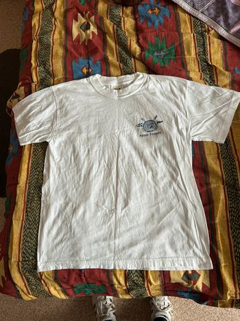 TEE shirt