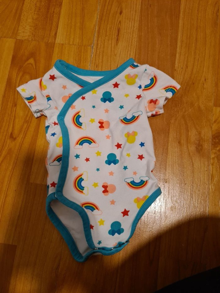 Bodys 1mois orchestra × Disney baby - photo numéro 4