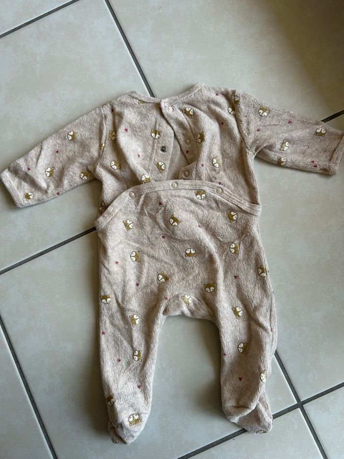 Lot 4 pyjamas velours mixtes 3 mois Kiabi - photo numéro 6