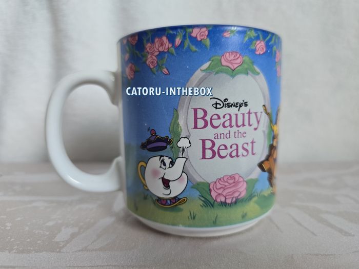 Tasse / Mug / Cup scène Disney Classics Belle et la Bête / Beauty and the Beast - photo numéro 9