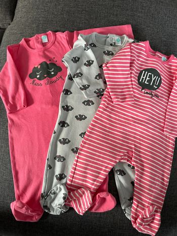 Lot 3 pyjamas 9 mois