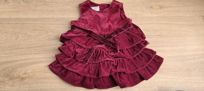 Superbe robe en velours bordeaux H&M taille 12 mois