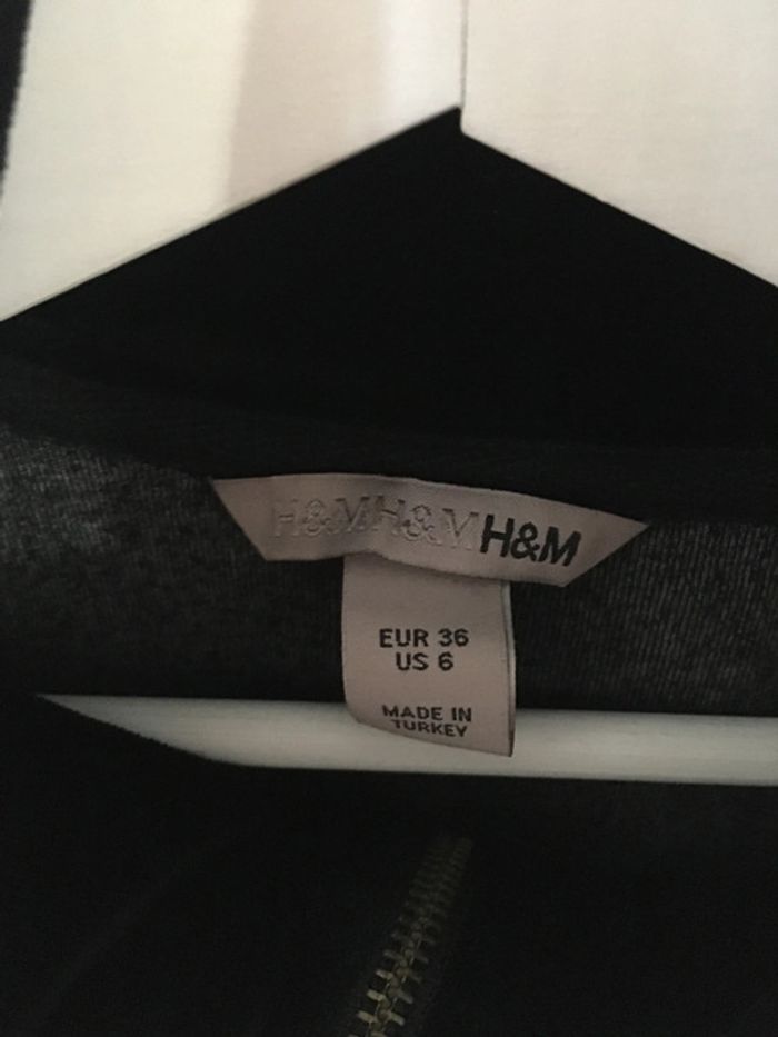 Robe causal H&M noire taille 36 - photo numéro 4