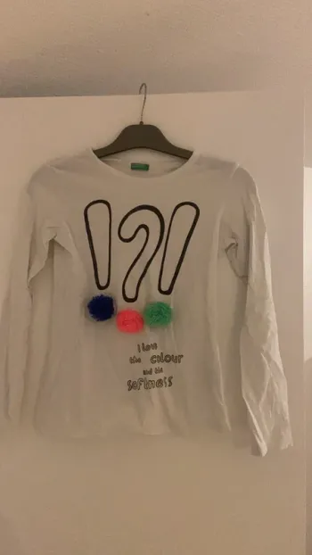 Tee shirt