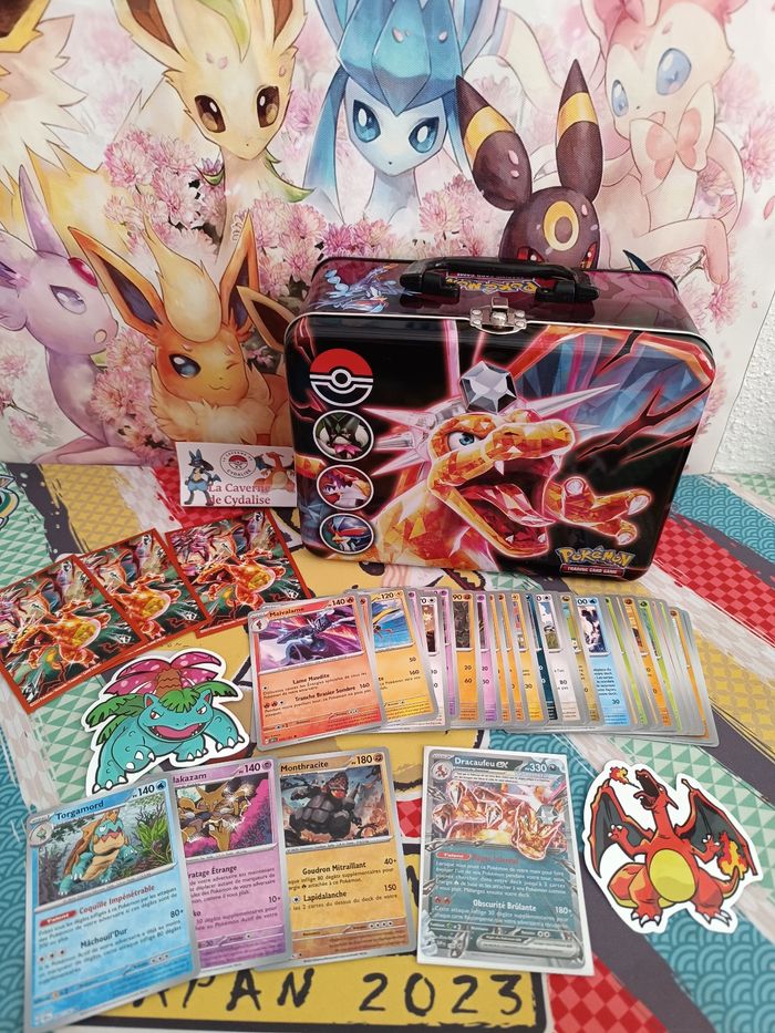Lot de 45  cartes Pokémon+1  valisette Pokémon Dracaufeu