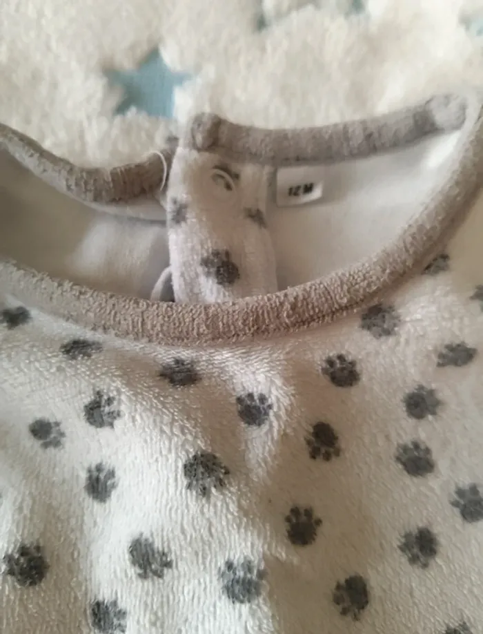 Pyjama motif pattes - photo numéro 3