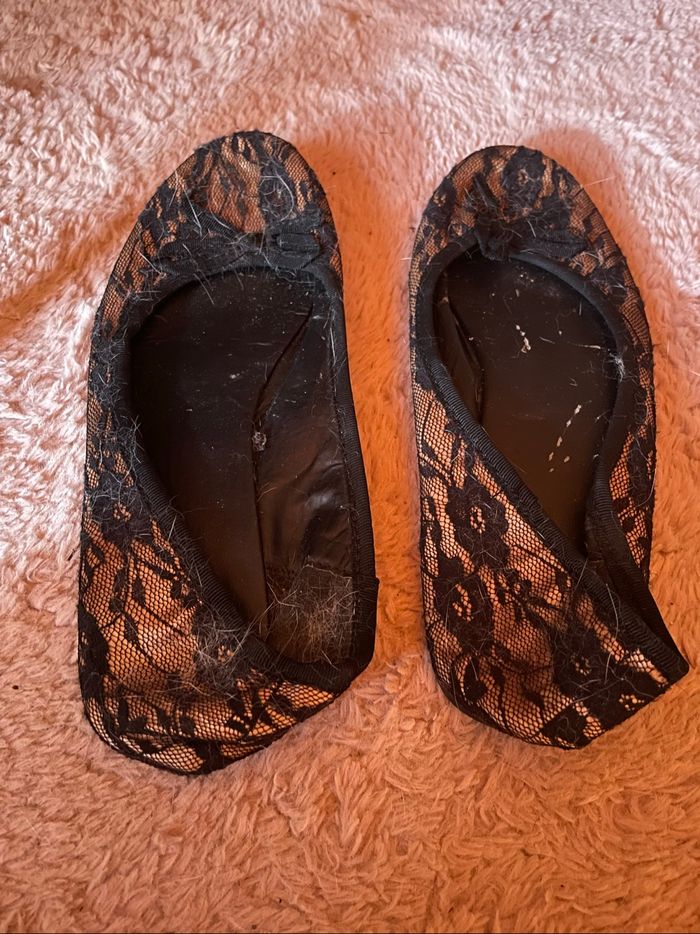 Ballerines noires à dentelle - photo numéro 2