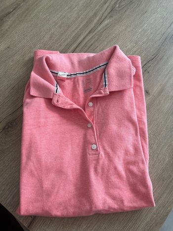 Polo rose pâle