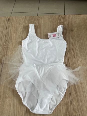 Justaucorps danse Actilign couleur blanc taille S enfant neuf avec étiquette