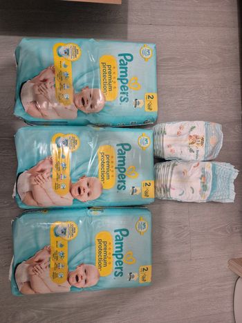 Couches Pampers Taille 2
