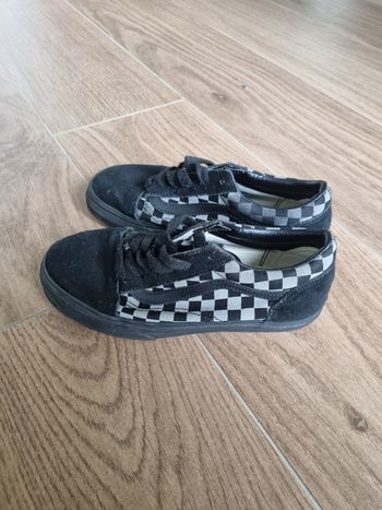 Vans garçons taille 34 noire grise carreaux