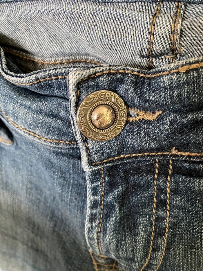 Pantalon jeans stradivarius Taille 36 - photo numéro 5