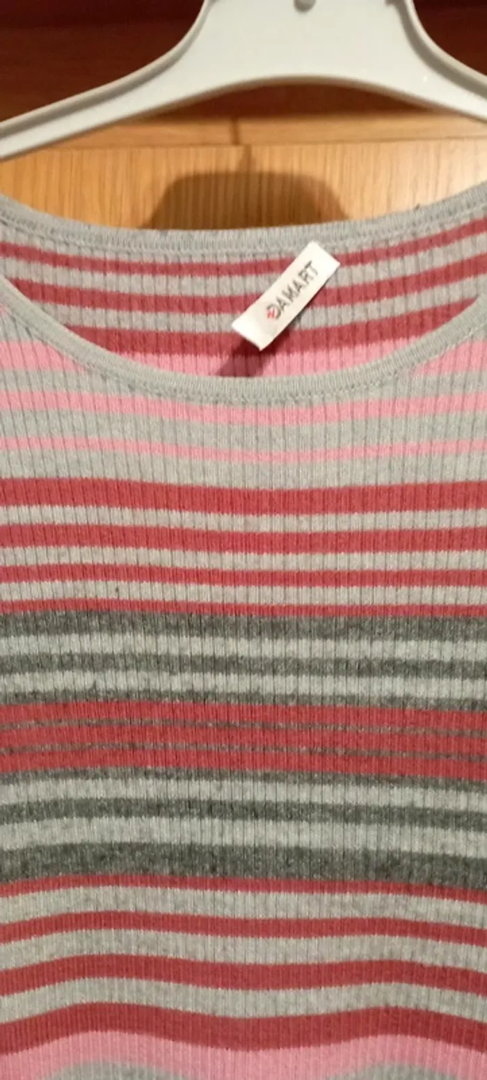 Pull femme taille 52 Damart - photo numéro 2