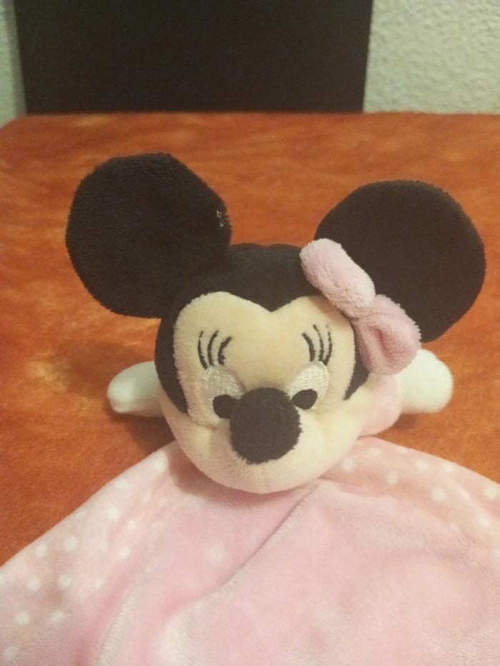 Doudou plat carré Minnie, Disney Nicotoy - photo numéro 2