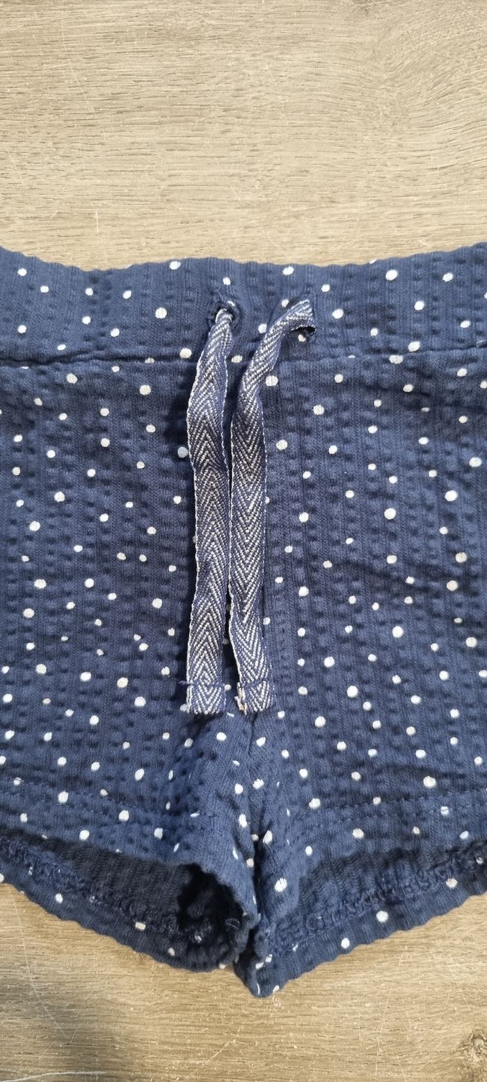Short à pois 3 ans - photo numéro 2