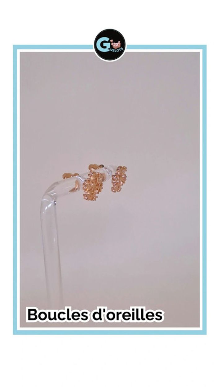 🦚Boucles d'oreilles flocon de neige - photo numéro 2